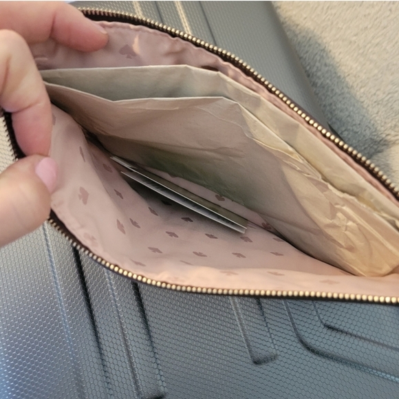 Bag - Picture 2 of 2